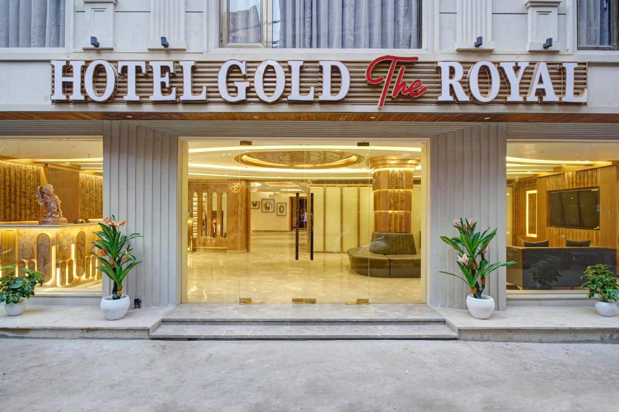 Newly Built Gold The Royal With Rooftop Restaurant - 2Mins Walk From New Delhi Rail Station & 5Mins From Connaught Place Eksteriør bilde